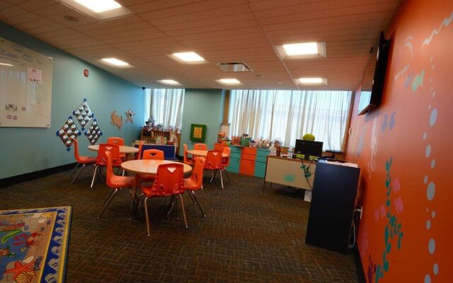 Atlantic Palace Suites