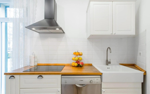 Boutique Apartment with Balcony