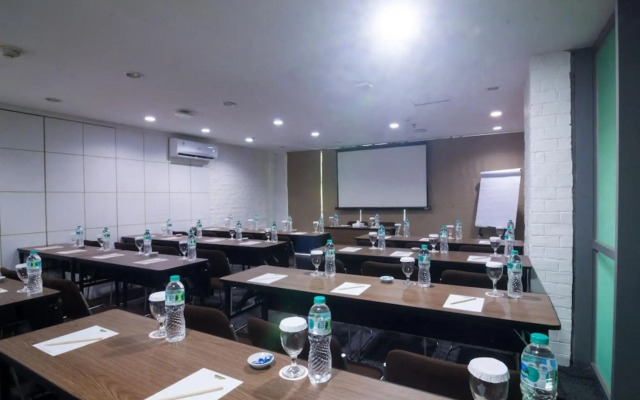 MaxOne Sabang Jakarta
