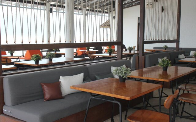 Baan Talay Resort
