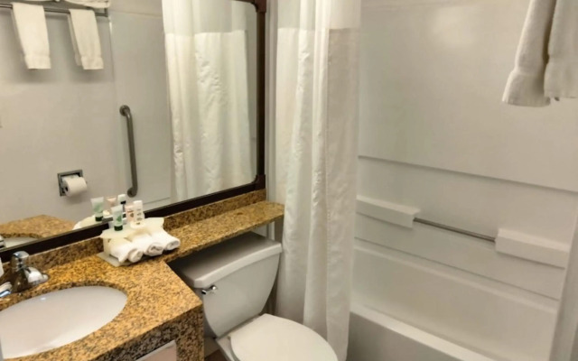 Wingate by Wyndham Beaver I-15