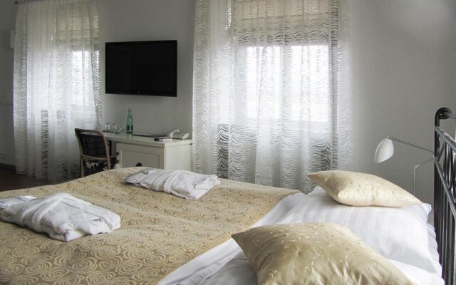 Hotel Villa Necas