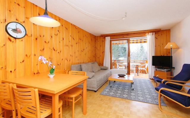 Azurite 12 Ollon in Ollon