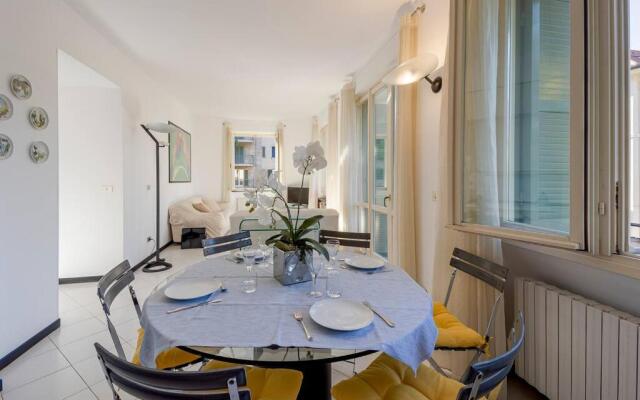 Victoria Hall Bordighera - 2 bedroom apartment - Parking