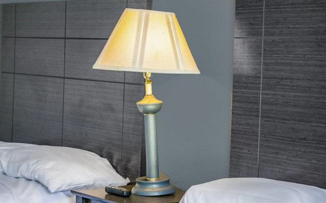 Hotel Comfort Stay by OYO Texarkana East, AR I-30