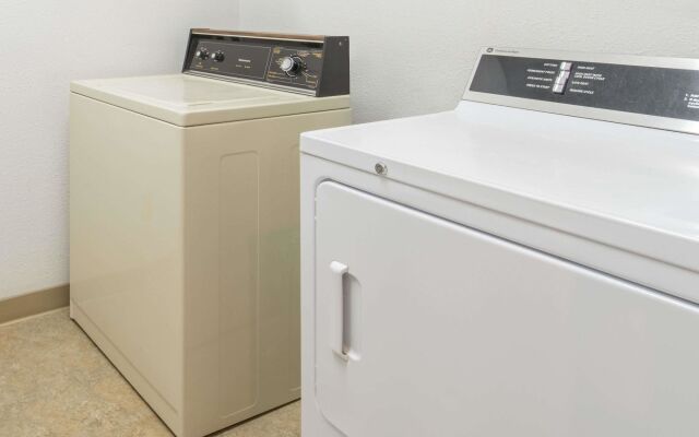 Ramada Limited Bismarck Northeast