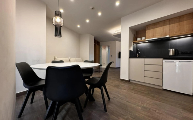 Elina Hotel Apartments