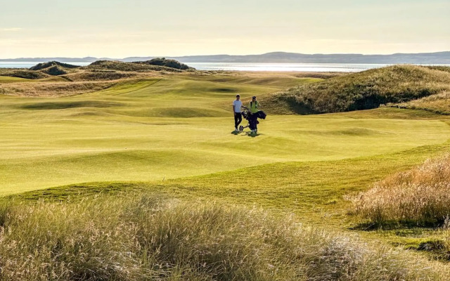 Another Place, The Machrie