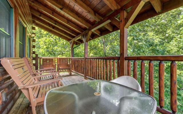 Old Hickory Lodge - Four Bedroom Cabin