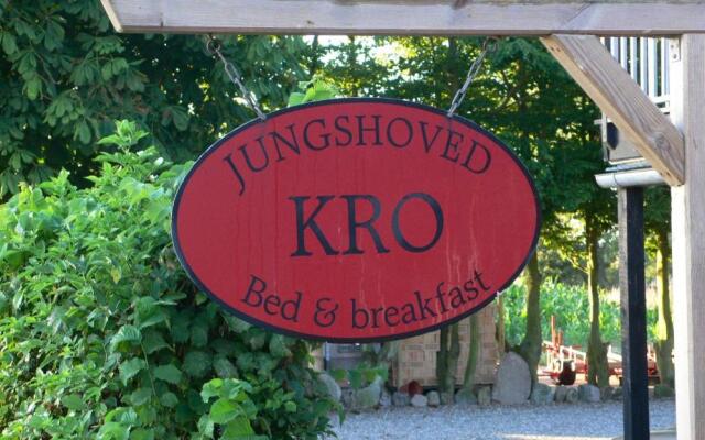 Jungshoved Kro B&B