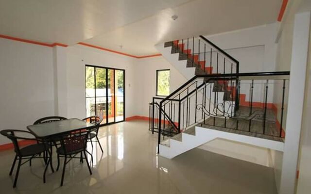 Lan Bless Pension House
