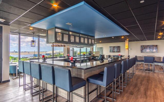 Holiday Inn Miami - International Airport by IHG