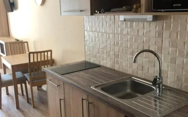 Varázskő Apartmanház, Gyula