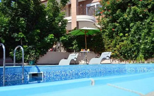 Thea Thalassa Villas