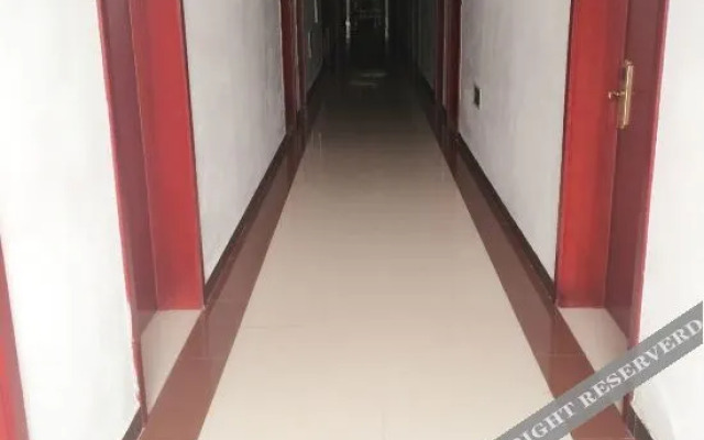 Shuangyan Hostel