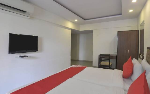 OYO Flagship 17165 Ace Residency Marol