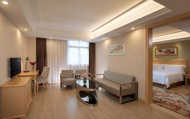 Vienna International Hotel Shenzhen Huanancheng B