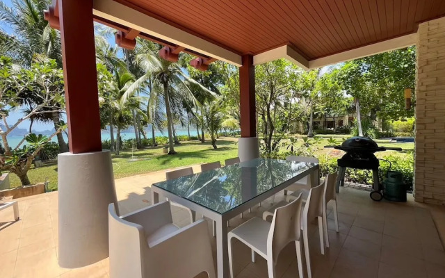 Amatapura Beach Villa 1