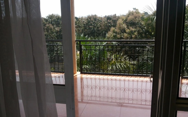 Rosevilla Hotel