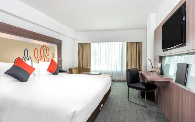 Hilton Garden Inn Bangkok Silom