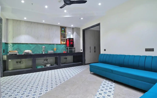 Hotel Uptown - By La Exito Hotels
