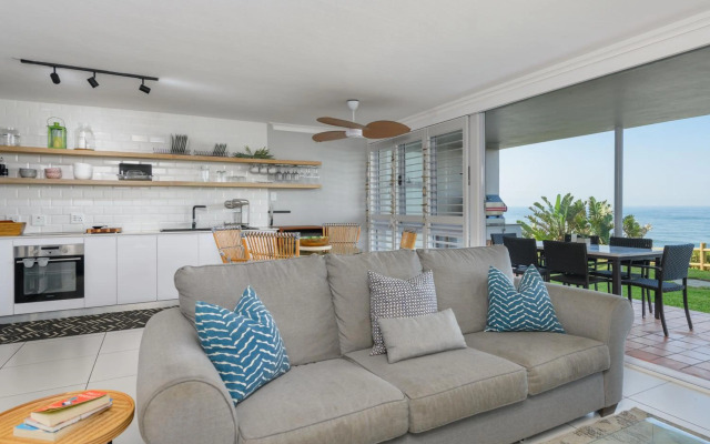 Pelicans Pad at Chaka's Cove