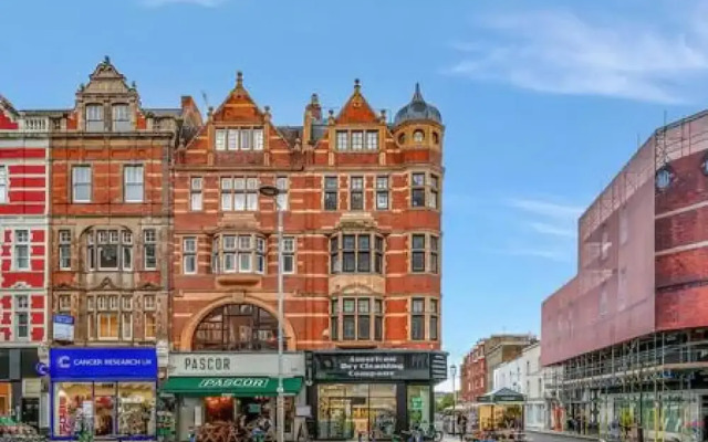 The Pembroke in Greater London