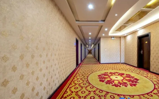 Huize Yibo Hotel(Huize Ancient City Branch)