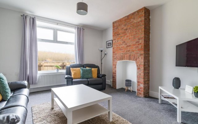 East House - Inviting 3 Bed Stakeford