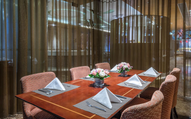 Crowne Plaza Yichang by IHG