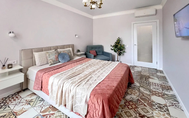 Апартаменты Granada на на проезде Полтавский