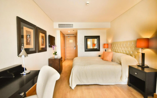 Plaza Resort Hotel