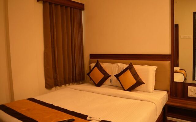 Hotel Plaza Residency