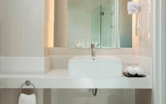 Fairfield by Marriott Surabaya