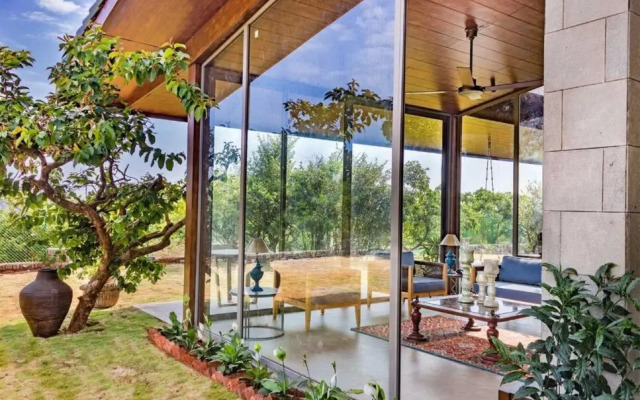 RedhomeX Historic Bungalow