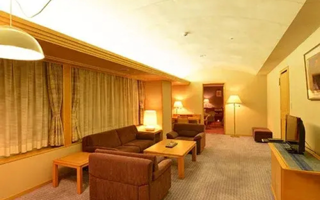 Tas Park Hotel