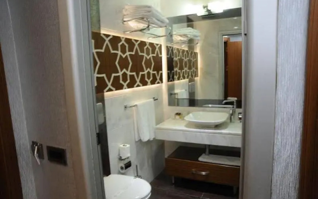 Economic Star Hotel