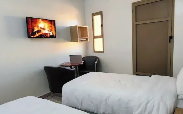 Hotel nakhil dak