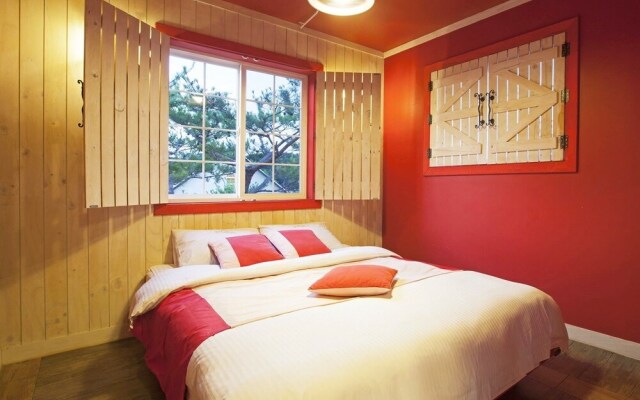 Gyeongju Art In Tiara Pension