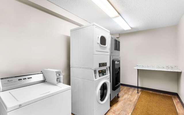 Rodeway Inn Gorham Riverside