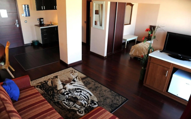Hotel Sarah Nui