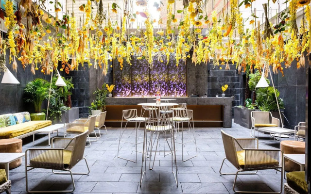 South Place Hotel