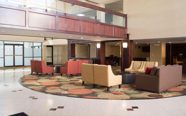 Radisson Hotel Detroit-Farmington Hills