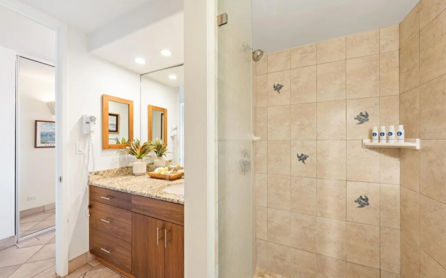 Papakea L402 in Lahaina