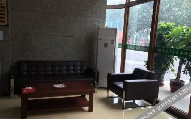 Yingzhuang Lijia Business Hotel