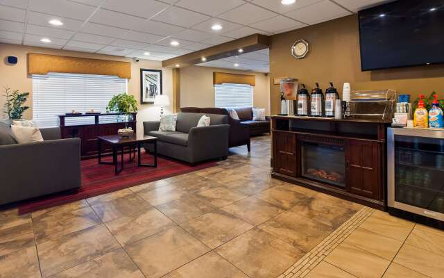 Best Western Inn & Suites