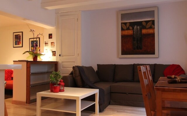 Apartament Gaudi Barcelona Rentals