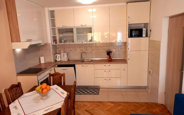 Miki - 50 M From the Beach - A2