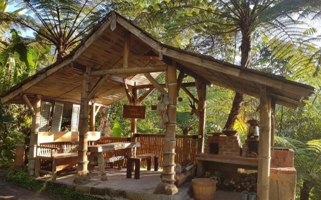 Sang Giri Mountain Tent Resort