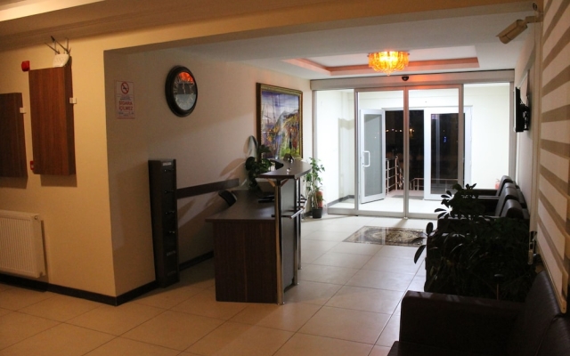 Akpinar Otel